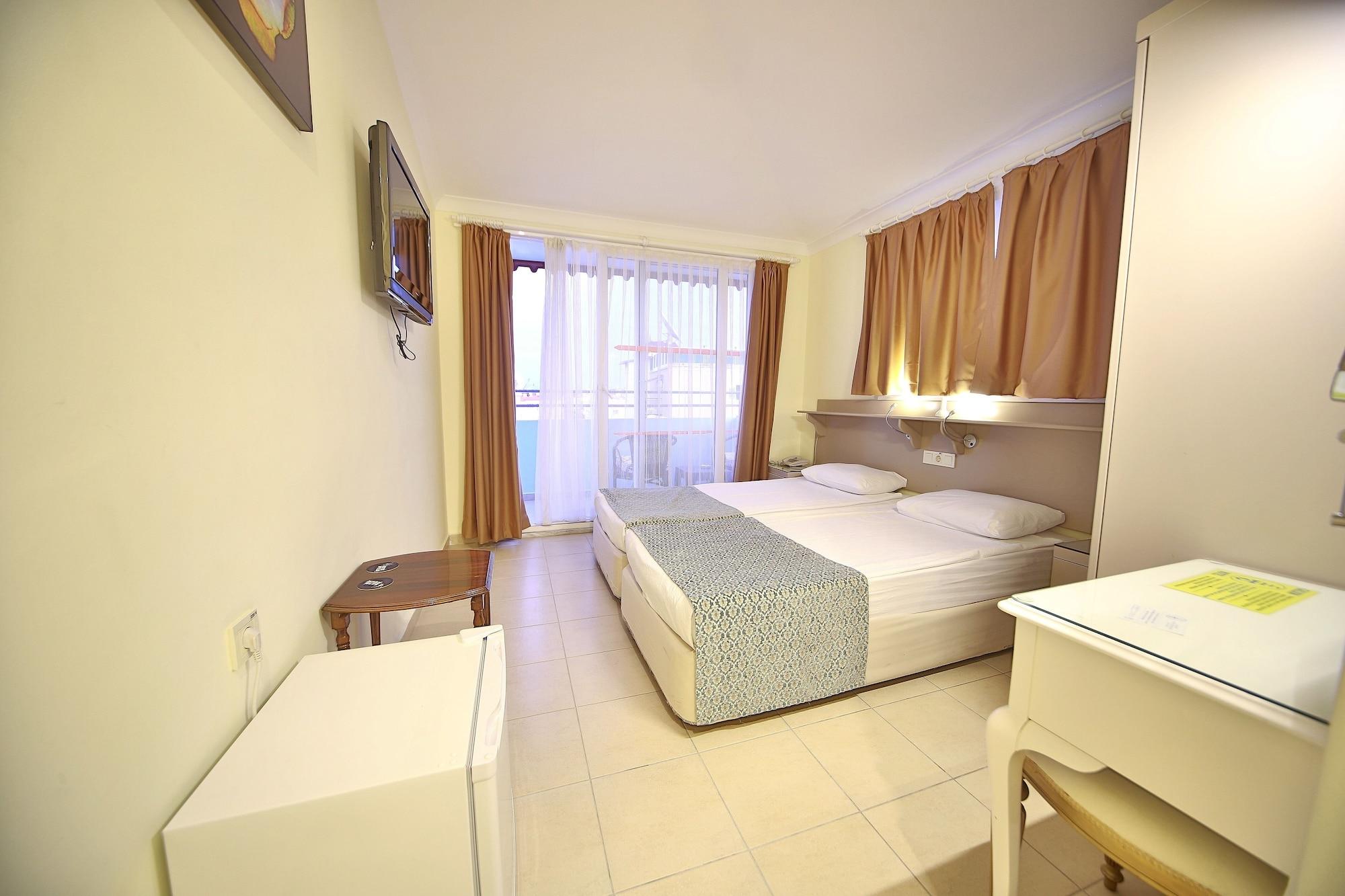 Gallion Hotel Аланя Екстериор снимка